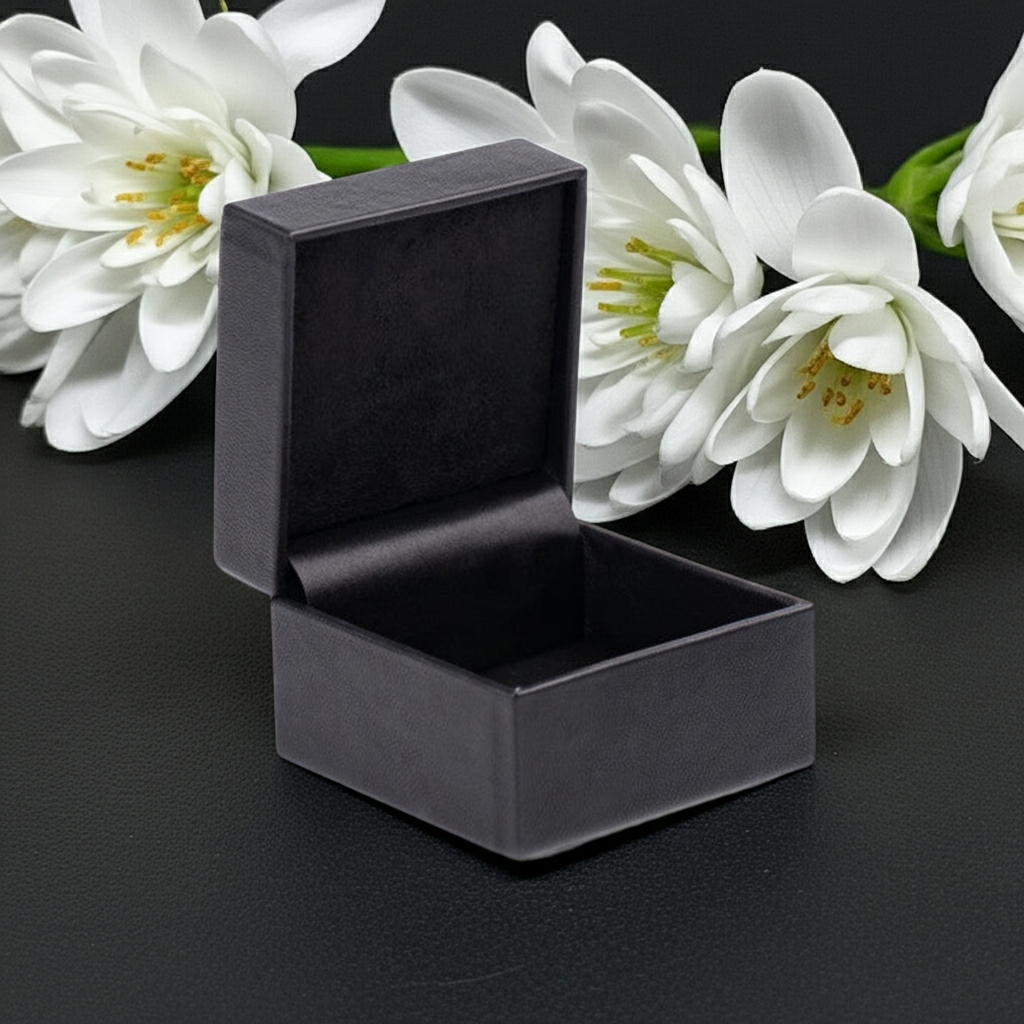 Anello Eternity Moissanite Ovale 5 CTW – Oro Bianco 14kt