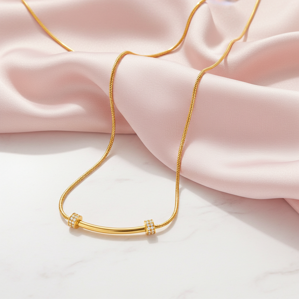 Curved Spark Bar Necklace