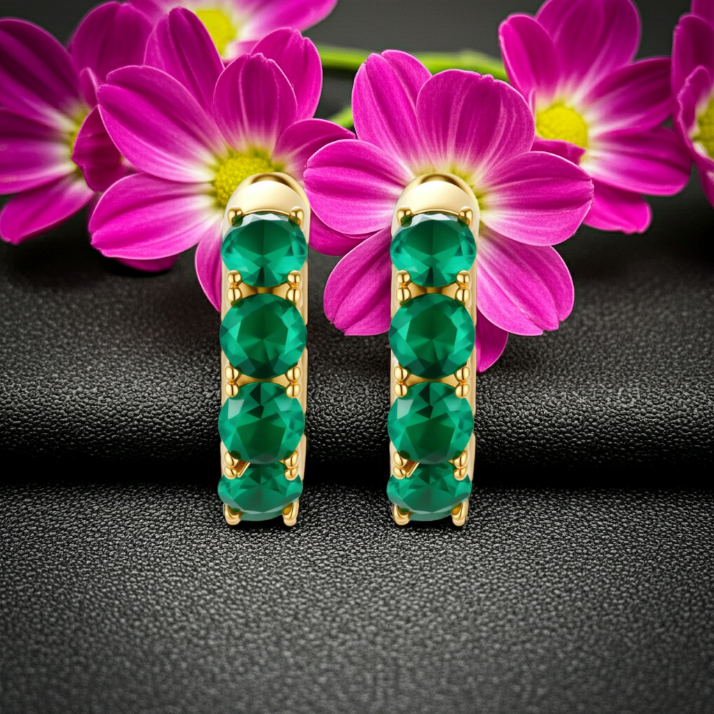 Orecchini Huggie Smeraldo | Cubic Zirconia & Oro 18K su Argento 925