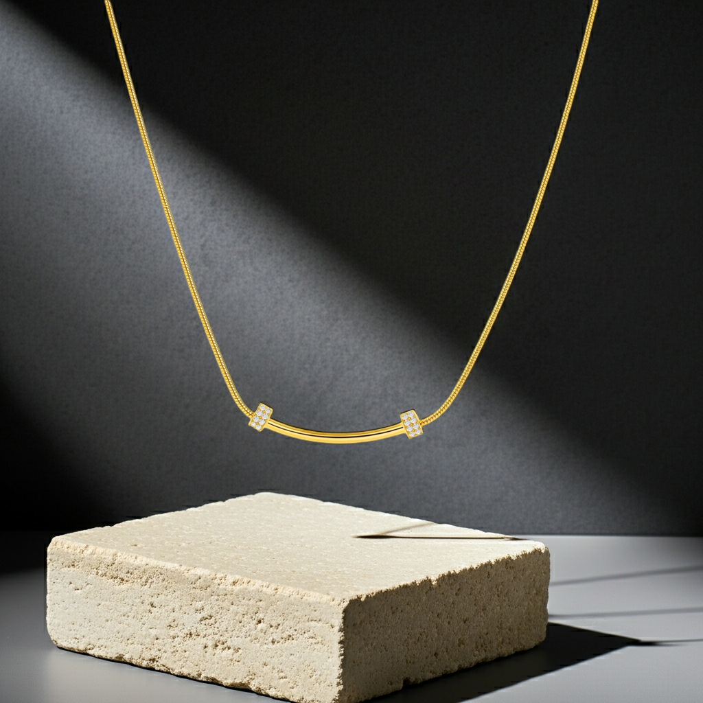 Curved Spark Bar Necklace